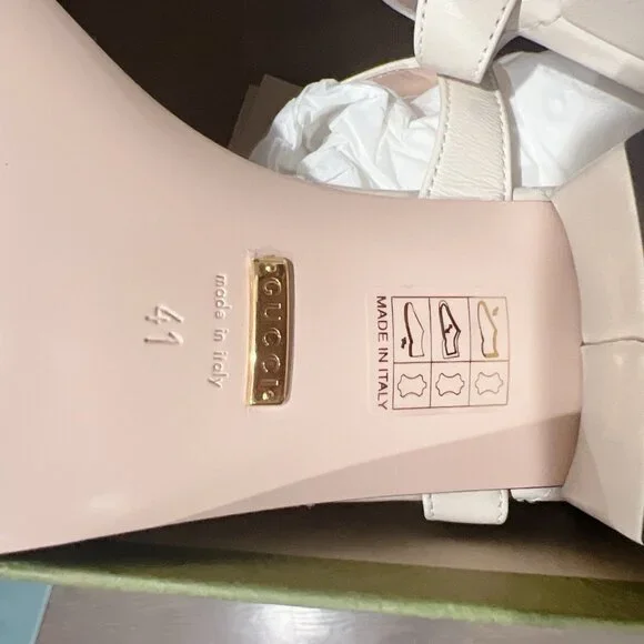 Gucci Cream Sandals with Gold Accent - Picture 12 of 12